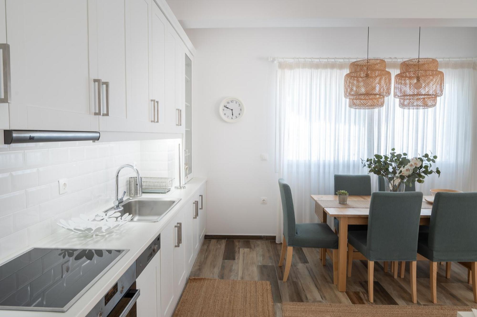 Pouletis Family Apartments - Akroyali Seaview Getaways Kalamáta Rom bilde